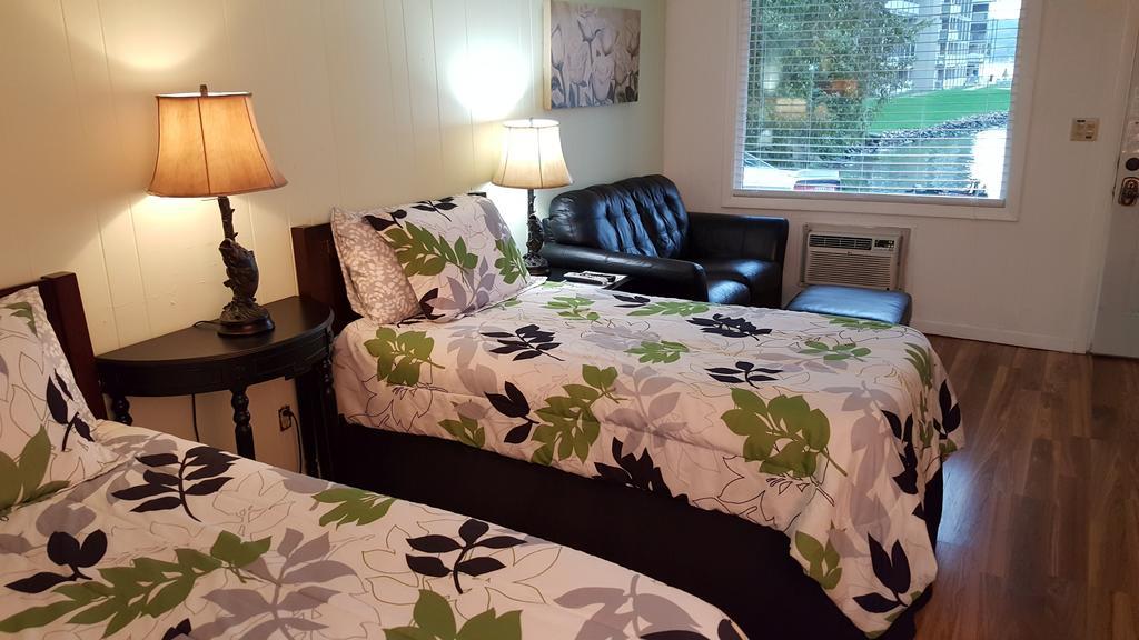 Lake Breeze Resort 卡姆登顿 客房 照片